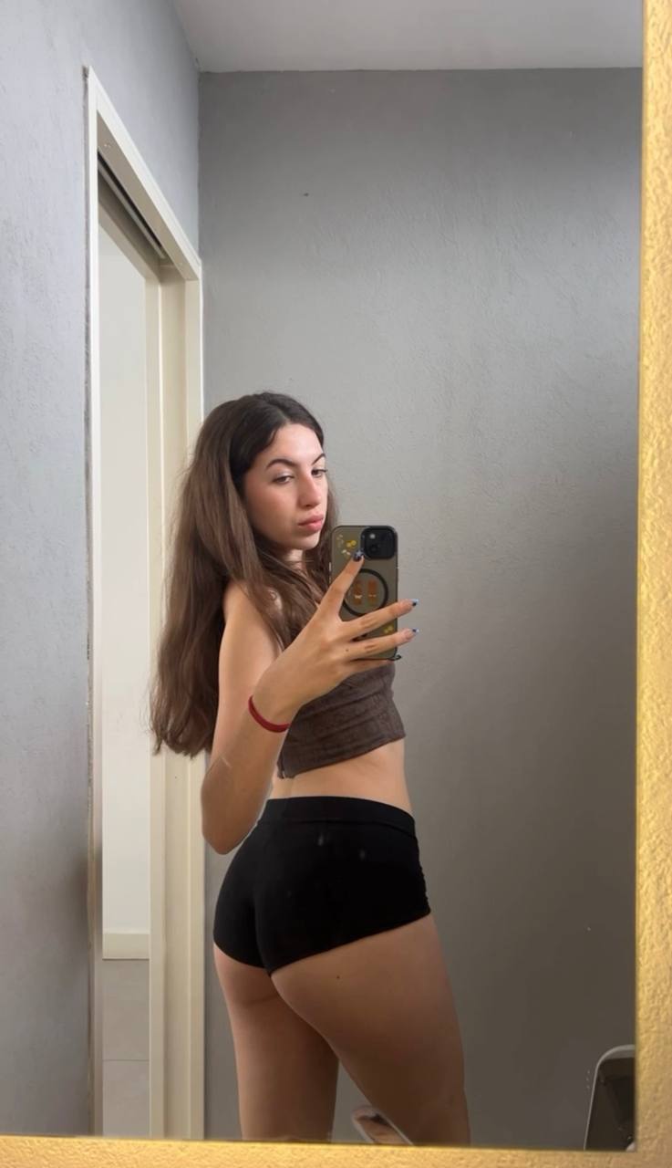 Amber in her underwear in Voronezh