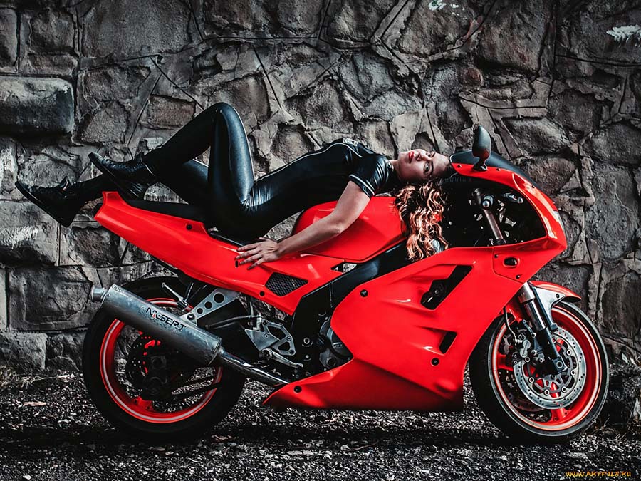 Beautiful girl Beautiful girls and motorcycles in Voronezh