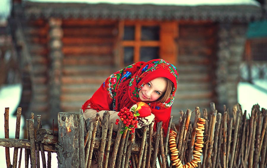 Sexy girl Women in Slavic costumes in Voronezh